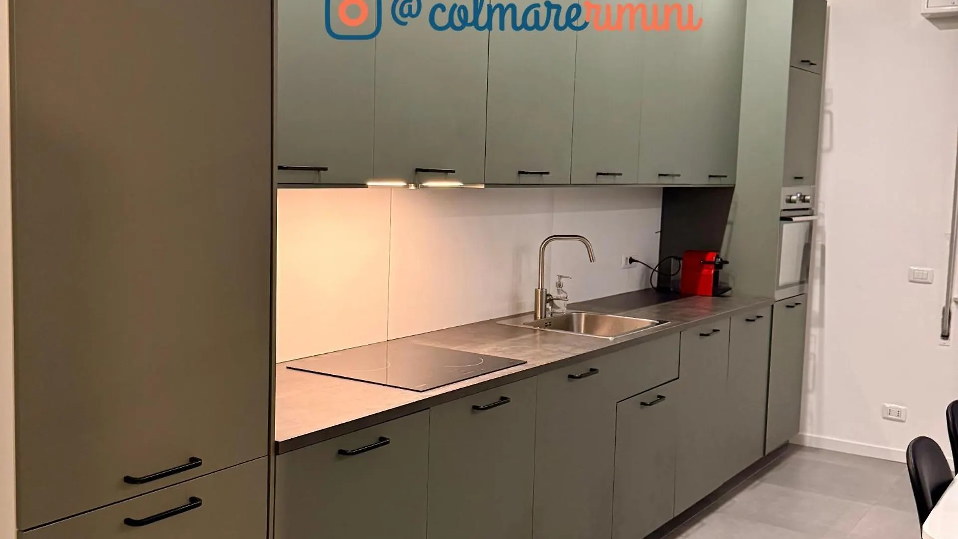 Colmare Riminiアパートメント イタリア