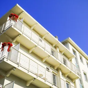 2* Aparthotel Mare
